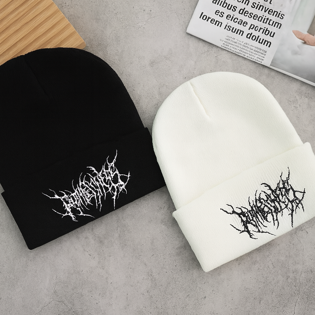 Winter Beanie – Warme Strickmütze im Gothic Streetwear Stil | Acrylmütze für Damen & Herren